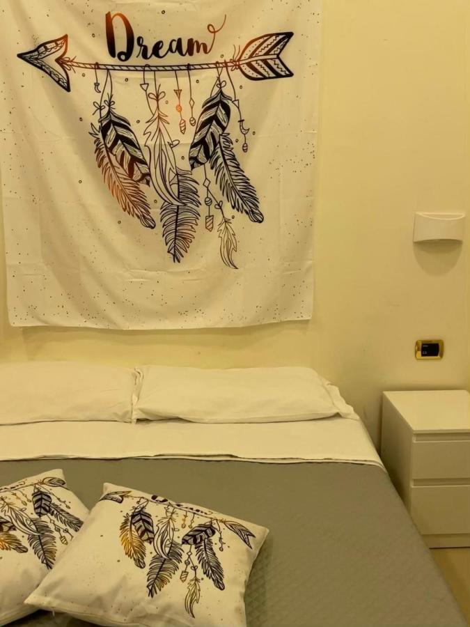 Hotel Poerio Naples Luaran gambar